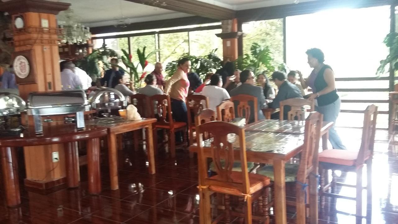 Hotel Fontana Xicotepec de Juarez Buitenkant foto